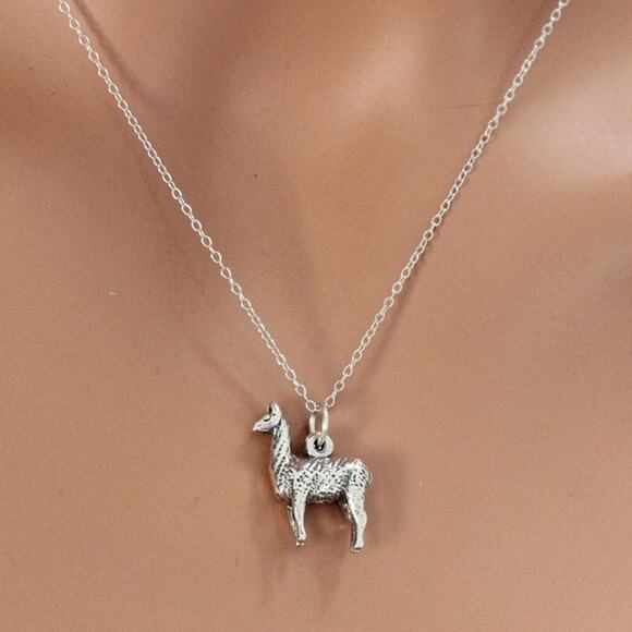 Sterling Silver 3D Llama Charm Necklace - Picture 1 of 4